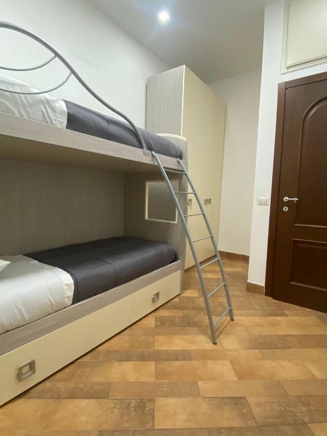 Domus Melius Apartment Castellammare di Stabia Bagian luar foto